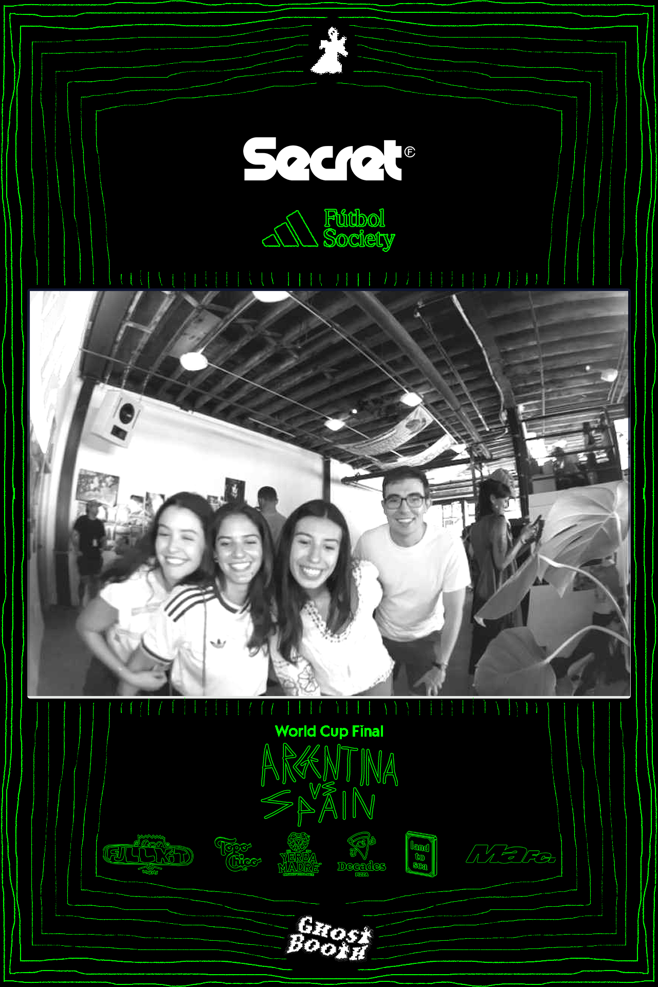 Ghostbooth photo 6:22 pm