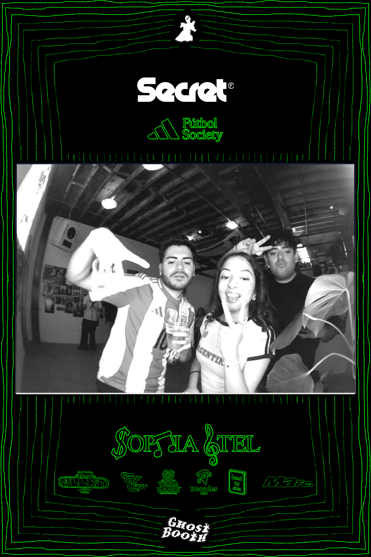 Ghostbooth photo 8:47 pm