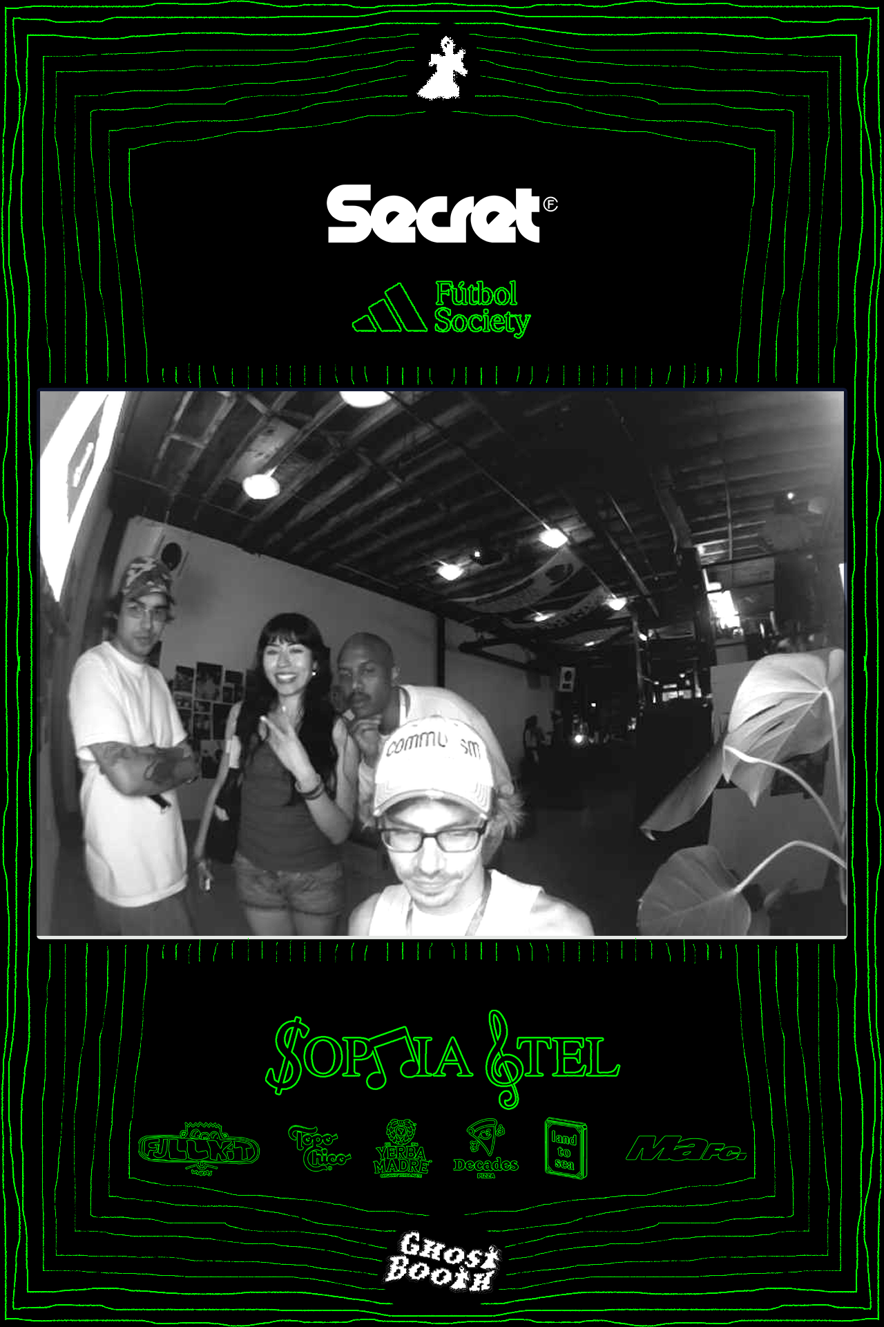 Ghostbooth photo 9:09 pm